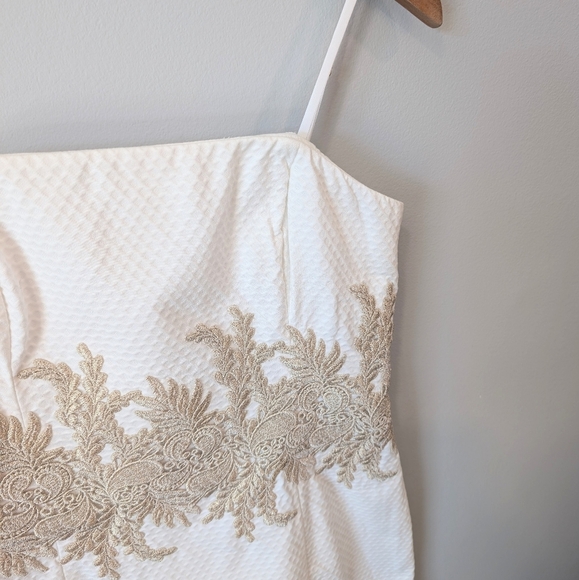 Lilly Pulitzer Kade dress is resort white sz. 2 - Picture 3 of 10